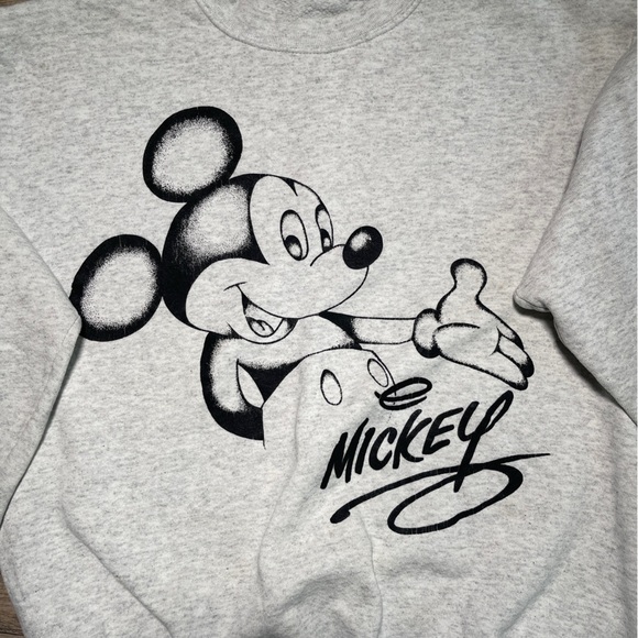 Vintage Mickey Mouse Disney Design Large Gray Sweatshirt Sweater USA Made - Picture 3 of 8